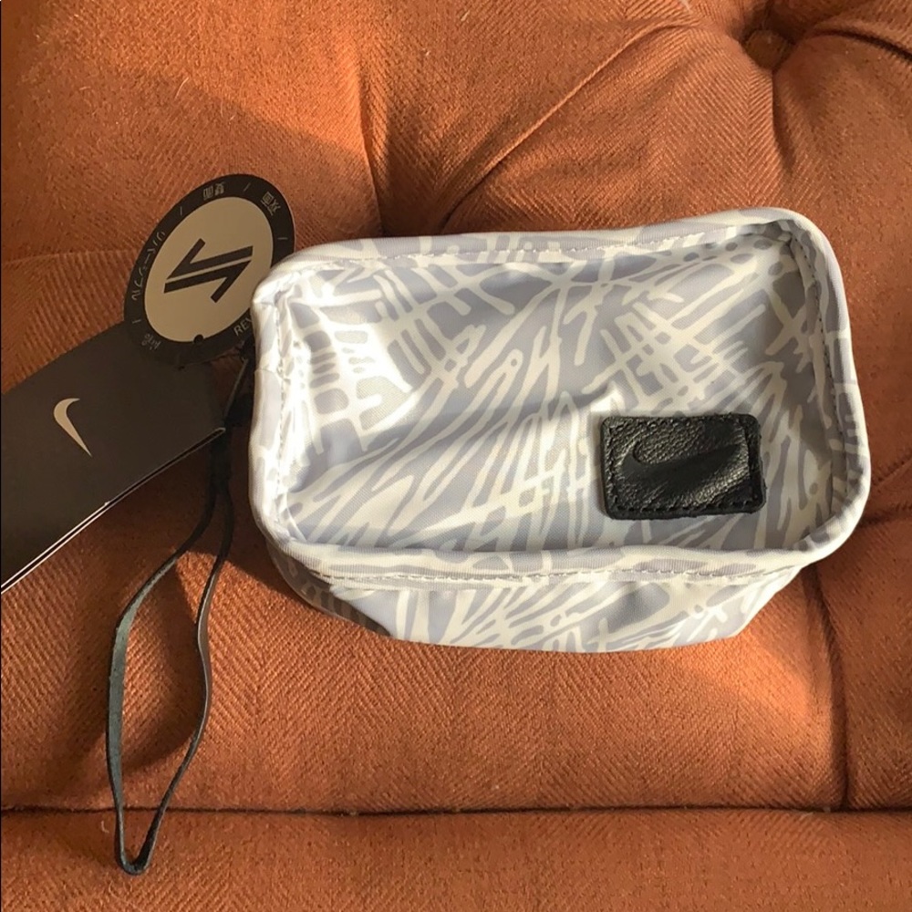 NWT Reversible Nike Wristlet